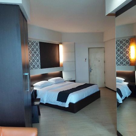 Hotel New Puri Garden Bandara Semarang Exterior foto
