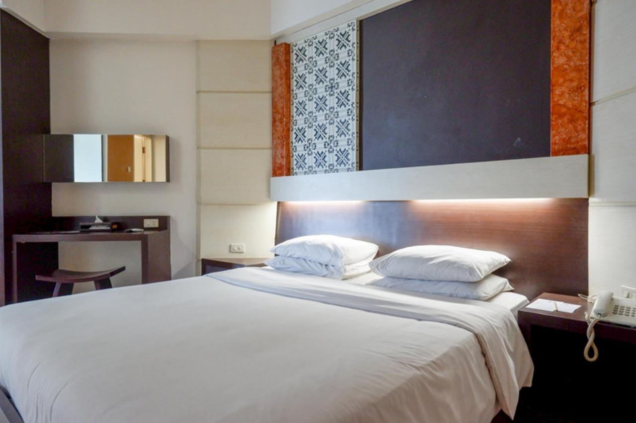 Hotel New Puri Garden Bandara Semarang Exterior foto