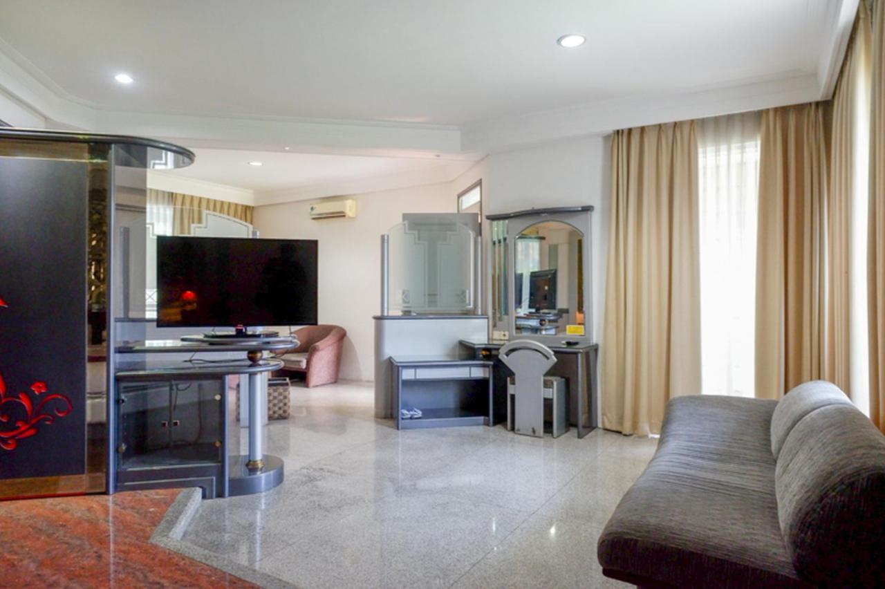 Hotel New Puri Garden Bandara Semarang Exterior foto