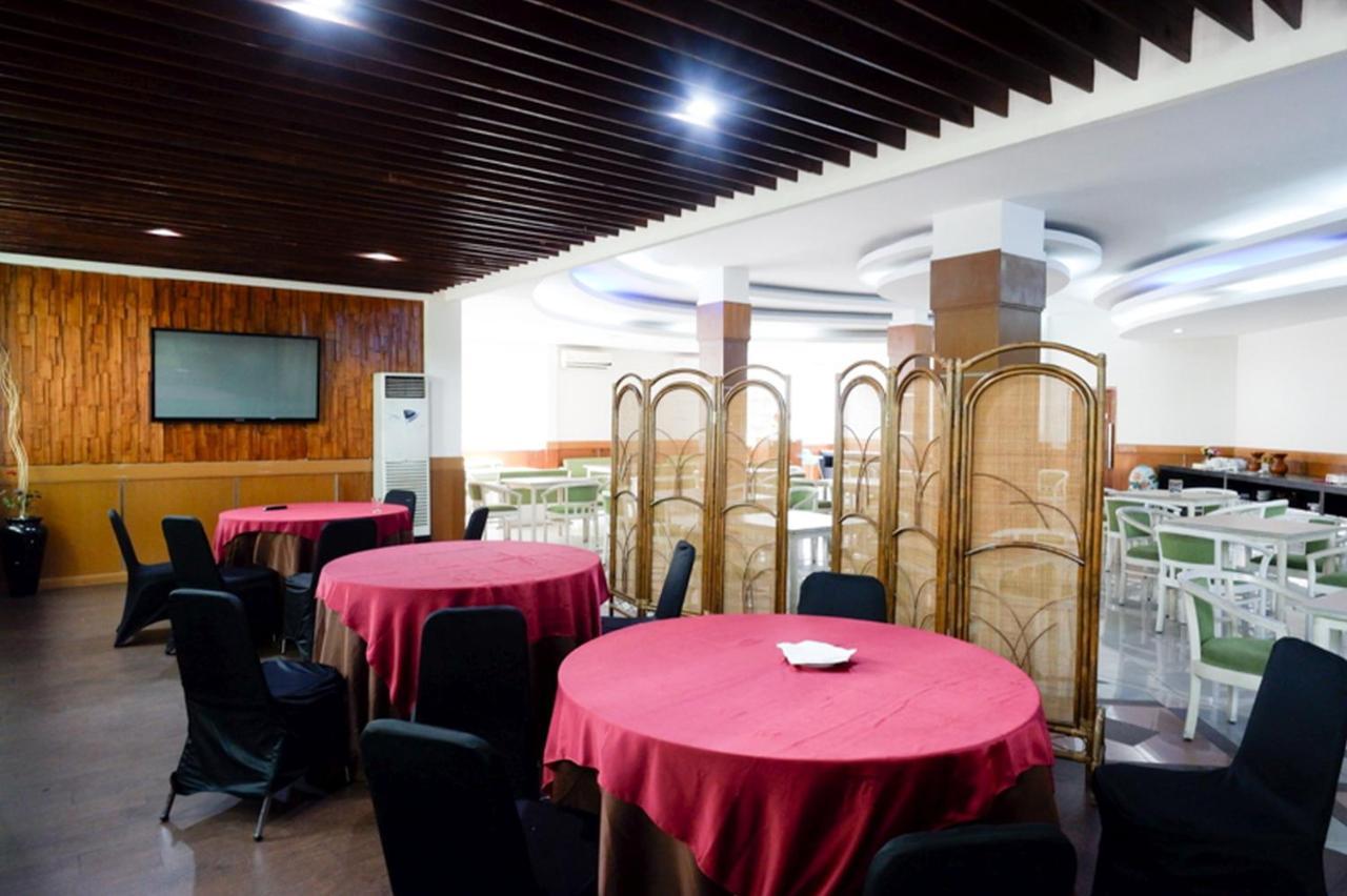 Hotel New Puri Garden Bandara Semarang Exterior foto