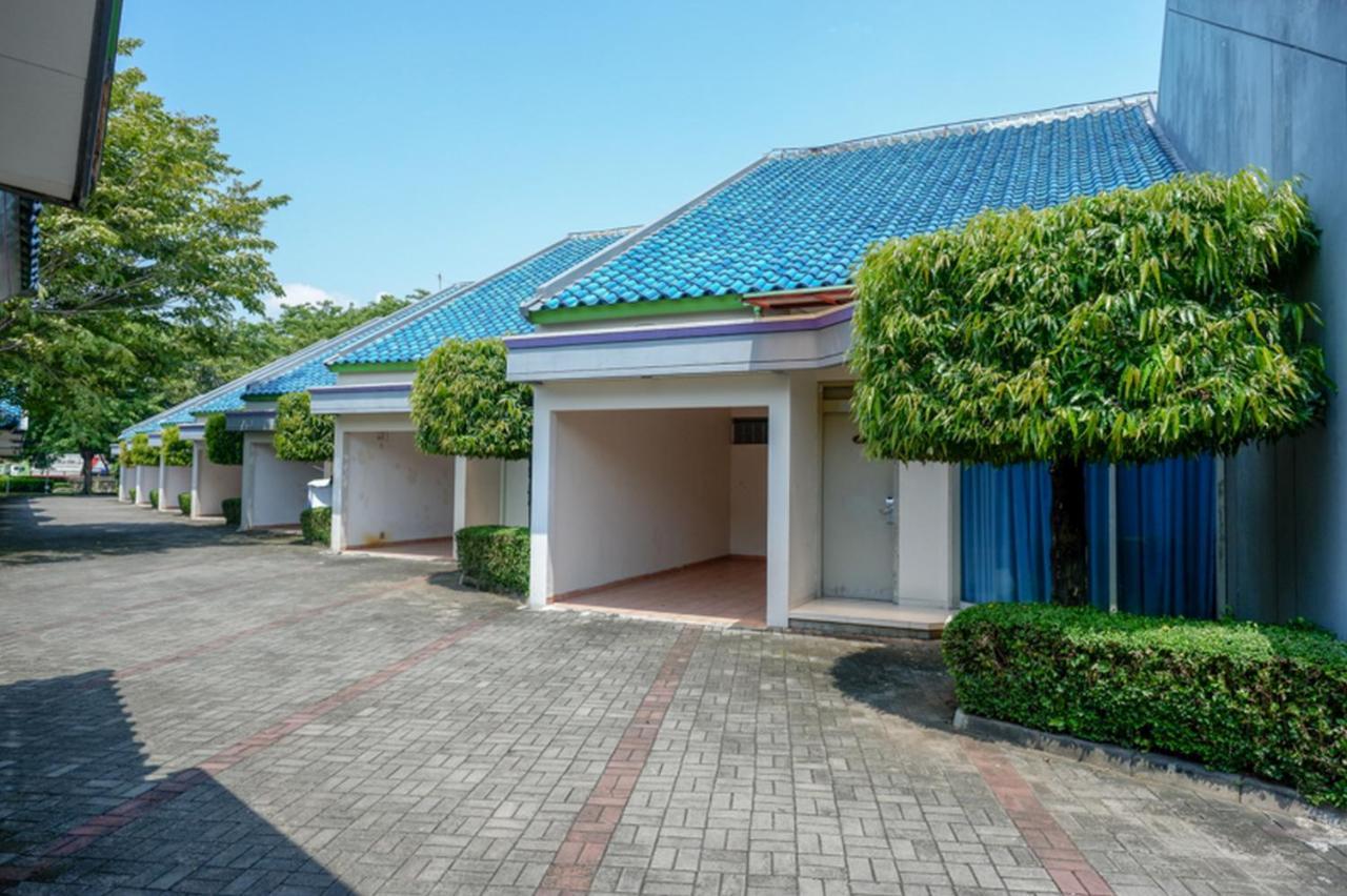 Hotel New Puri Garden Bandara Semarang Exterior foto