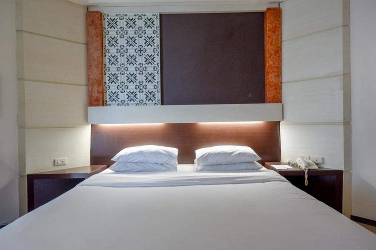 Hotel New Puri Garden Bandara Semarang Exterior foto