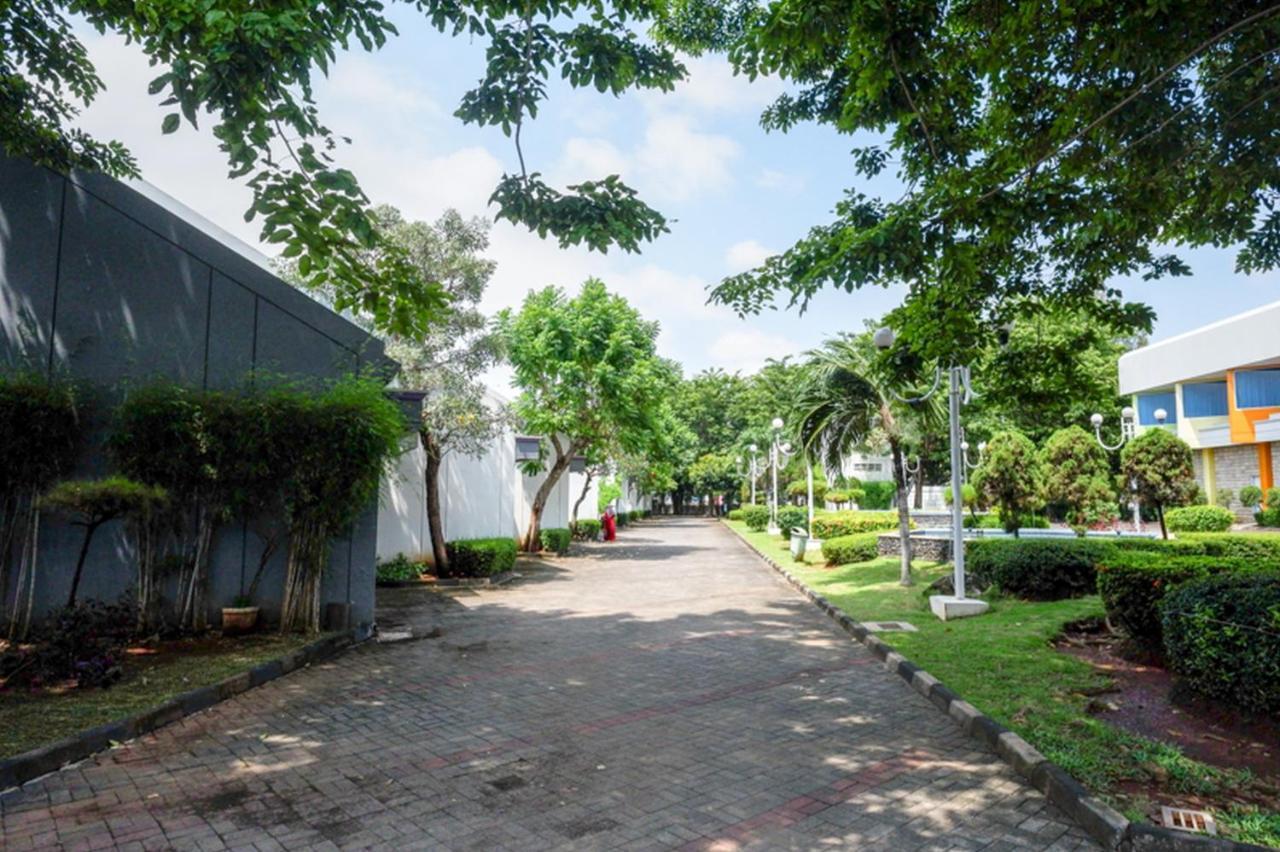 Hotel New Puri Garden Bandara Semarang Exterior foto